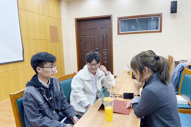 留學(xué)一對一 咨詢